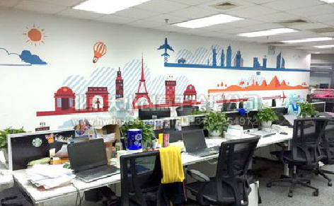 华阴教你设计办公室墙绘的方法。