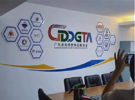 华阴公司走廊文化墙如何设计布置?